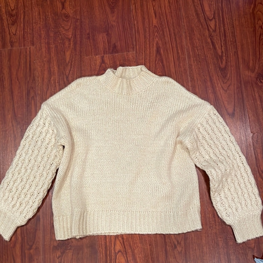 Forever 21 Sweater